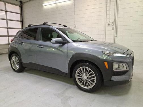 2020 Hyundai KONA SEL Plus