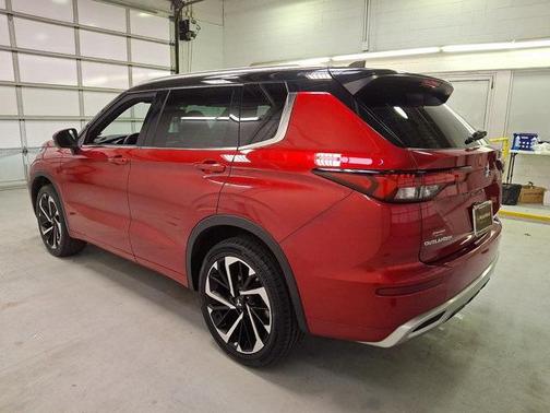 2023 Mitsubishi Outlander SEL Black Edition