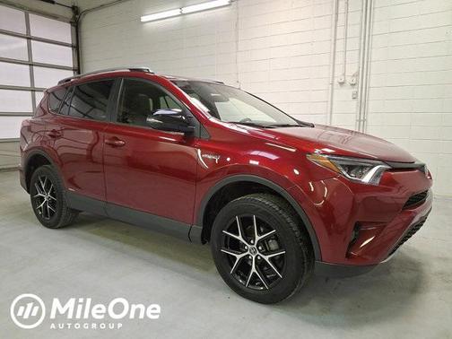 2018 Toyota RAV4 Hybrid SE
