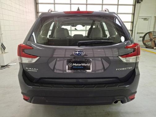 2022 Subaru Forester Base