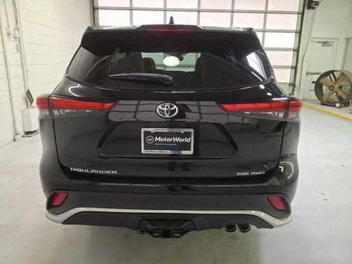 2021 Toyota Highlander XSE