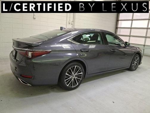 2022 Lexus ES 350 Base