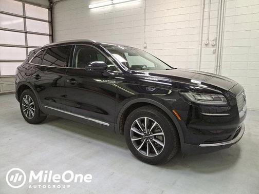 2022 Lincoln Nautilus Standard