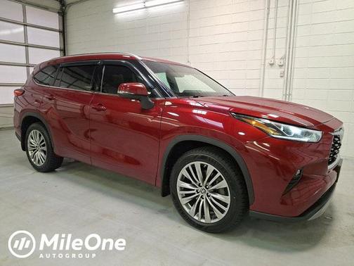 2023 Toyota Highlander Platinum