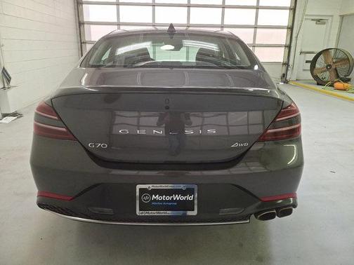 2023 Genesis G70 2.0T