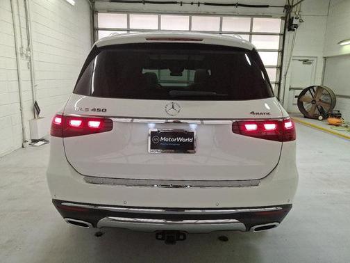 2025 Mercedes-Benz GLS 450 4MATIC