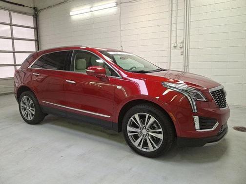 2024 Cadillac XT5 Premium Luxury