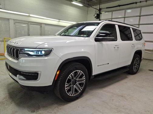 2024 Jeep Wagoneer Base