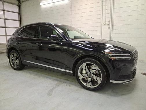 2025 Genesis Electrified GV70 Advanced