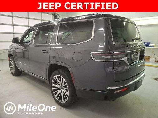 2025 Jeep Grand Wagoneer Base