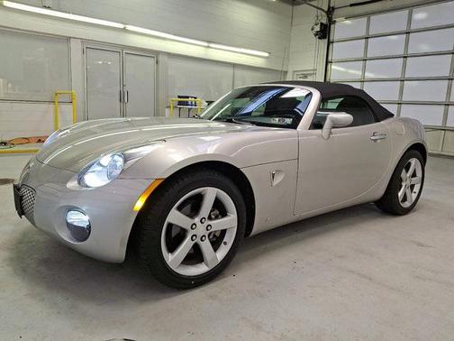 2008 Pontiac Solstice Base