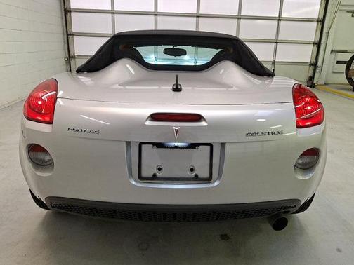 2008 Pontiac Solstice Base