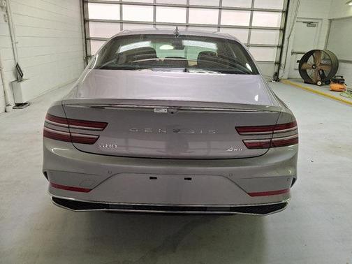 2025 Genesis G80 2.5T