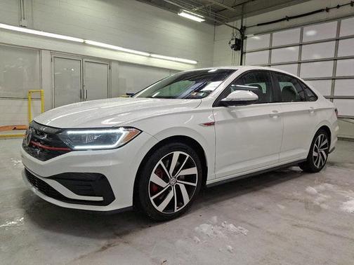2019 Volkswagen Jetta GLI 2.0T S