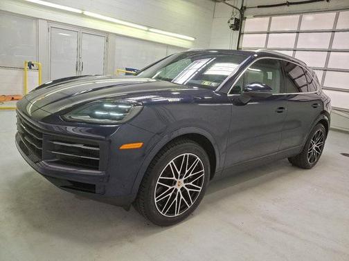 2024 Porsche Cayenne Base