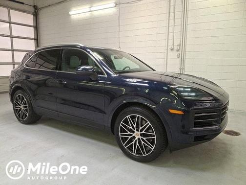 2024 Porsche Cayenne Base