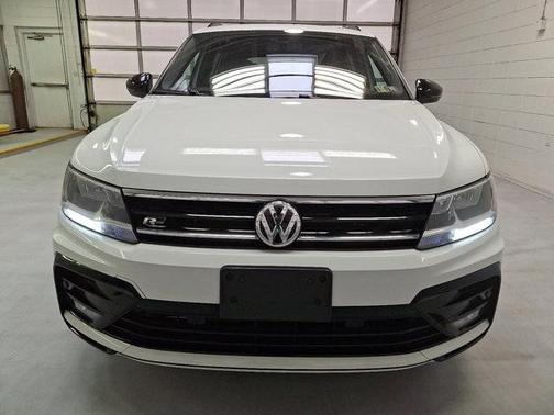 2021 Volkswagen Tiguan 2.0T SE R-Line Black 4MOTION