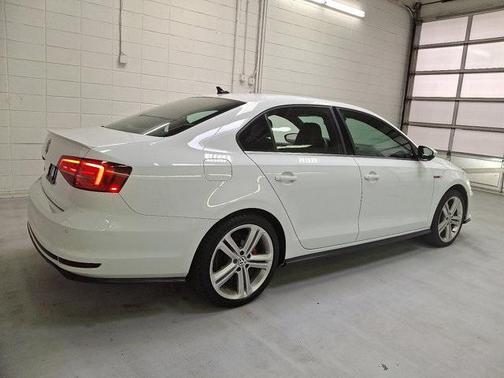 2016 Volkswagen Jetta 2.0T GLI SEL
