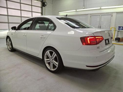 2016 Volkswagen Jetta 2.0T GLI SEL