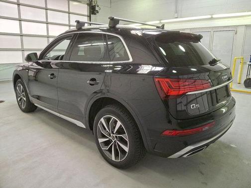 2024 Audi Q5 45 S line Premium