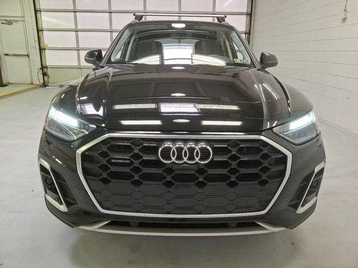 2024 Audi Q5 45 S line Premium