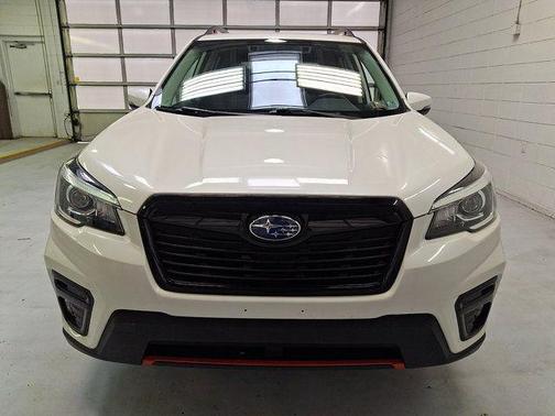 Crystal White Pearl 2020 Subaru Forester Sport