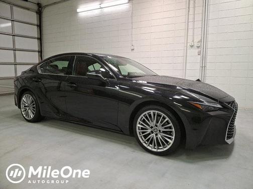 2022 Lexus IS 300 Base