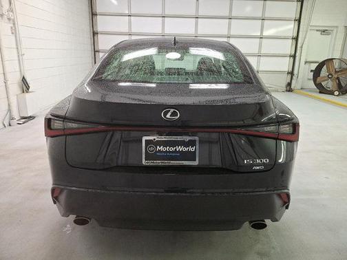 2022 Lexus IS 300 Base