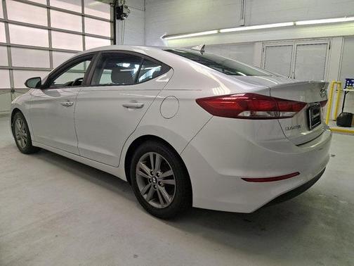 2017 Hyundai ELANTRA Value Edition