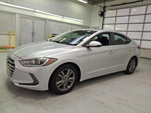 2017 Hyundai ELANTRA Value Edition