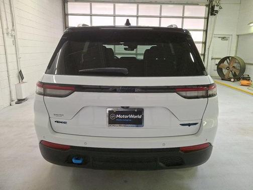 2024 Jeep Grand Cherokee Trailhawk