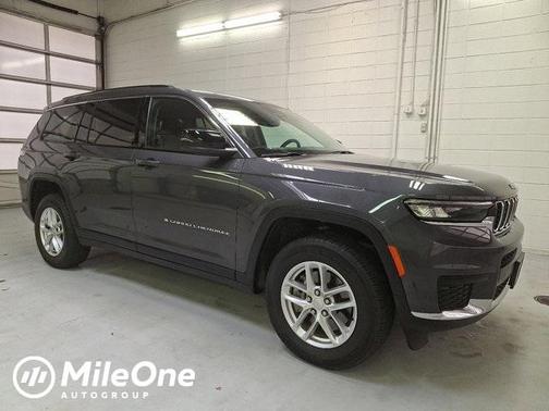 2022 Jeep Grand Cherokee L Laredo