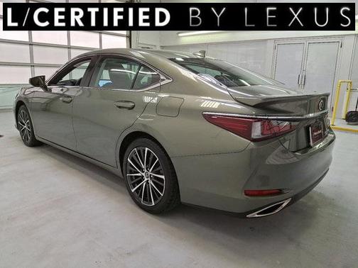 2023 Lexus ES 350 Base