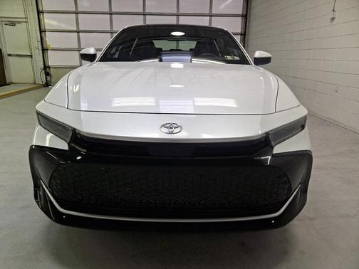 2024 Toyota Crown Platinum