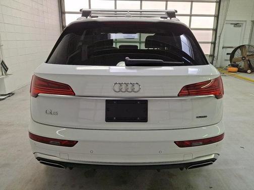 2022 Audi Q5 45 S line Premium