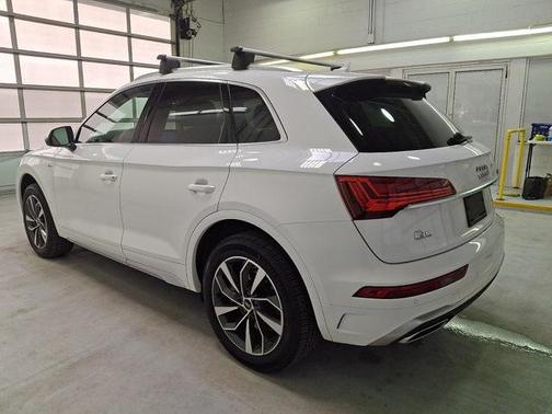 2022 Audi Q5 45 S line Premium