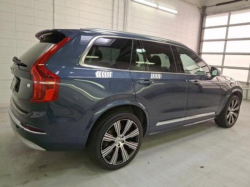 2022 Volvo XC90 Recharge Plug-In Hybrid T8 Inscription Expression 6 Passenger