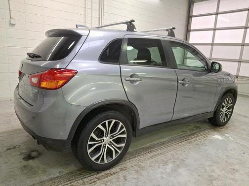 2017 Mitsubishi Outlander Sport 2.0 LE