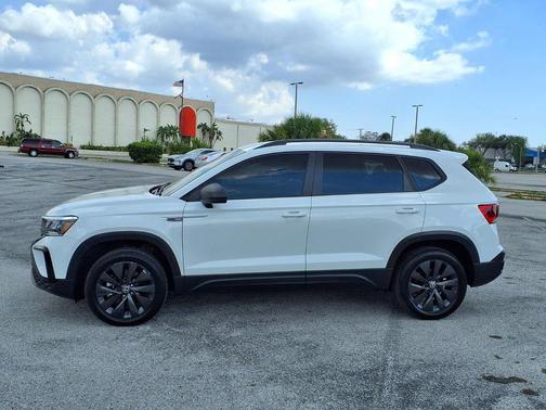 2024 Volkswagen Taos 1.5T S