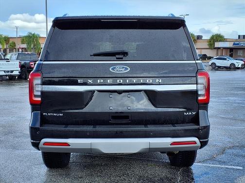 2022 Ford Expedition Max Platinum