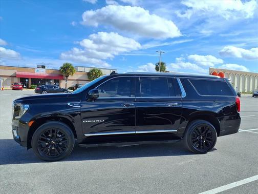 2021 GMC Yukon XL Denali