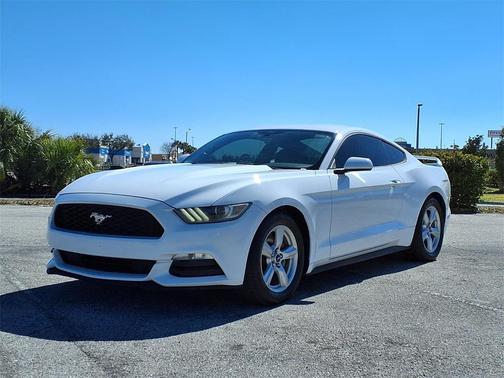 2016 Ford Mustang V6