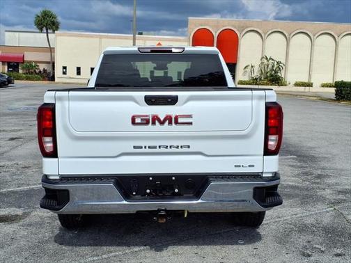2023 GMC Sierra 1500 SLE