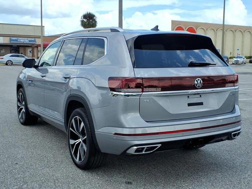 Silver Mist Metallic 2026 Volkswagen Atlas 2.0T SEL Premium R-Line 4MOTION