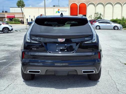 2024 Cadillac XT4 Sport