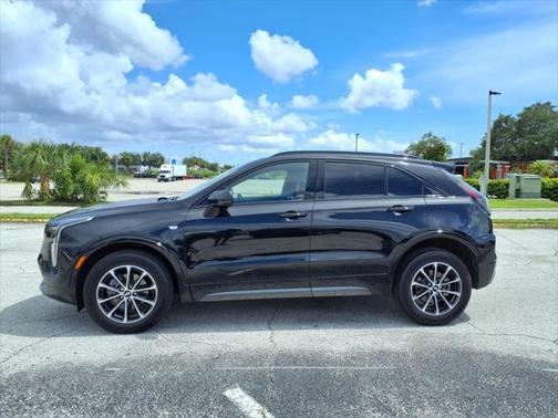 2024 Cadillac XT4 Sport
