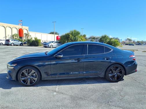 2022 Genesis G70 3.3T RWD