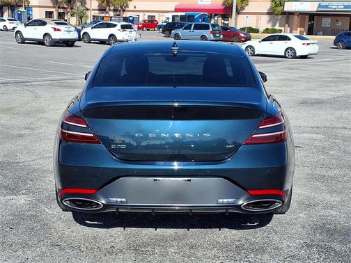 2022 Genesis G70 3.3T RWD