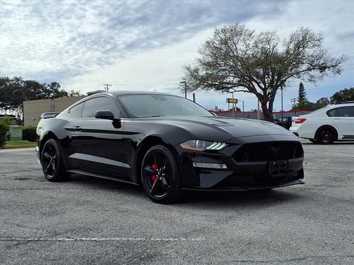 2023 Ford Mustang GT Premium