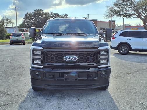 2023 Ford F-350 Lariat